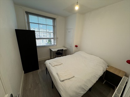Room in a Shared Flat, Holland Road, BN3
