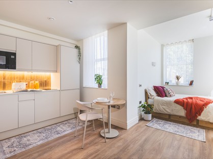 Studio Flat, Holborn, WC1R