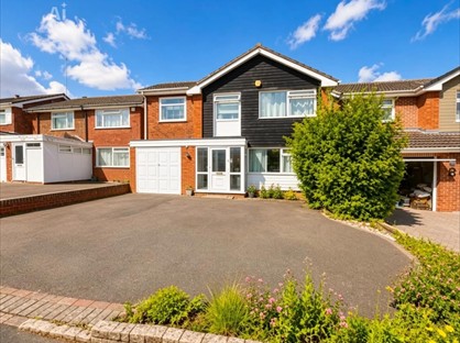 4 Bed Detached House, Church Hill Close, B91