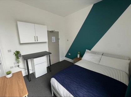 Room in a Shared House, Tettenhall Road, WV1