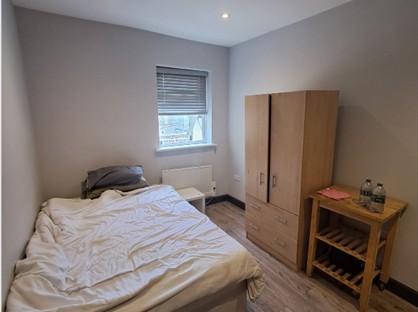 Room in a Shared House, Bath Road, SL1