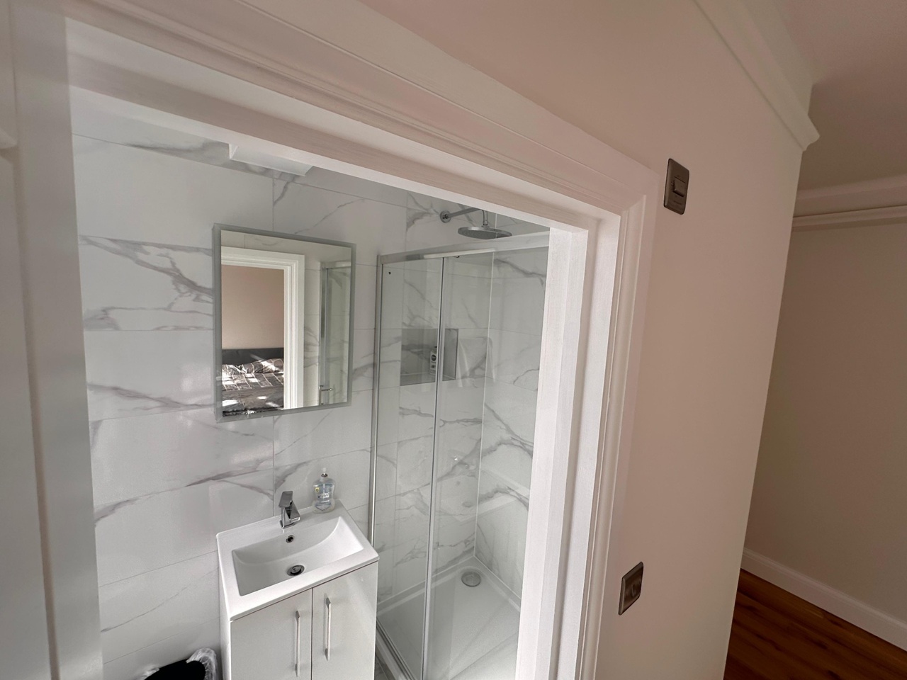 2 Bed Flat, Paramount Court, WC1E, N1 7GU photo 3
