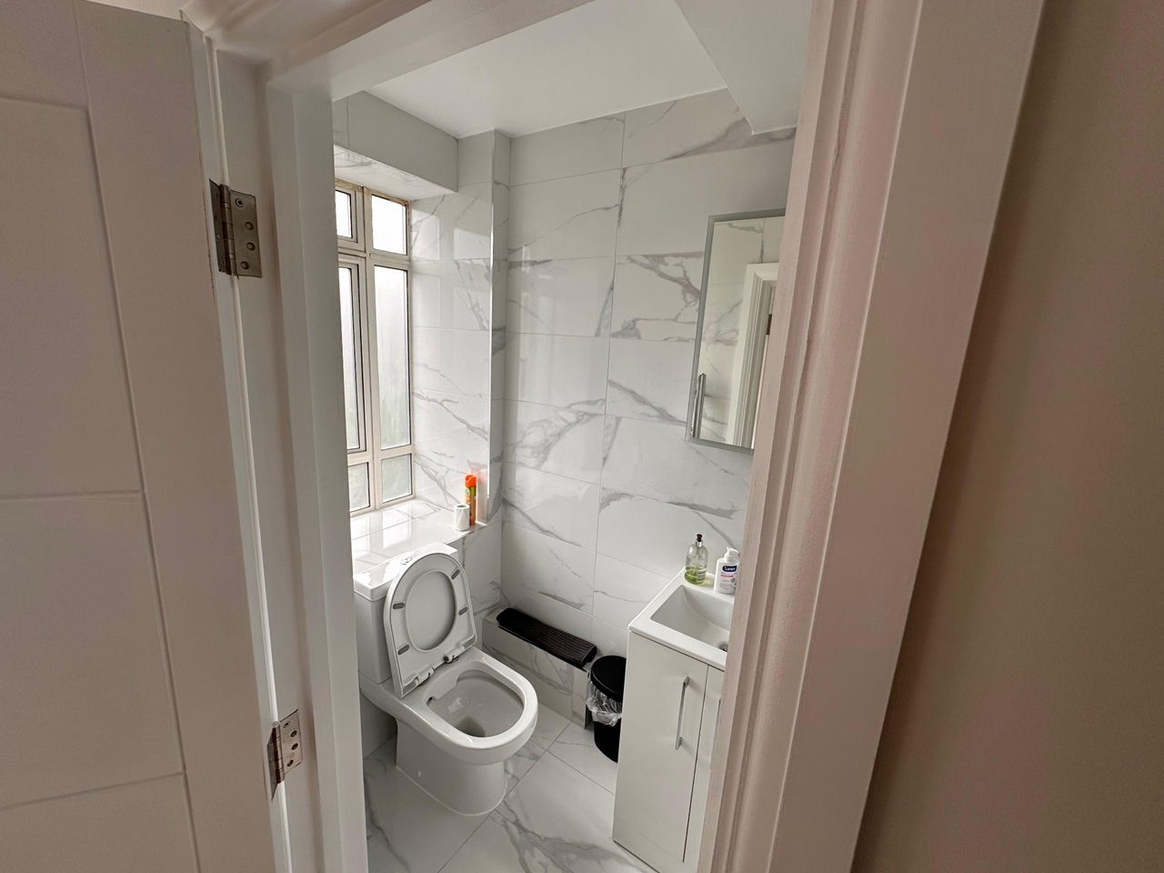 2 Bed Flat, Paramount Court, WC1E, N1 7GU photo 4