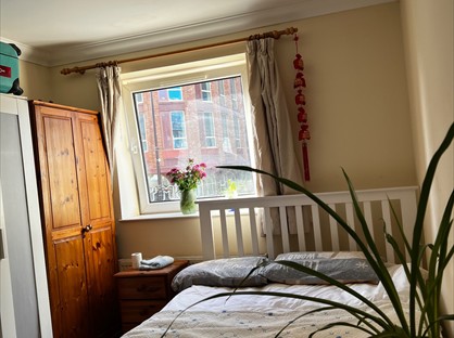 Room in a Shared Flat, London, SW19