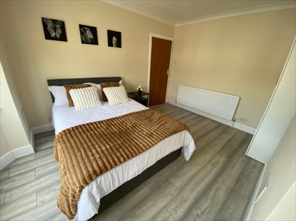 Room in a Shared House, Elmes Road, BH9