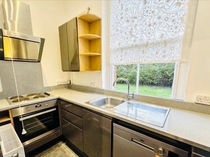 2 Bed Flat, Salisbury Road, EN5