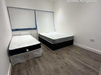 1 Bed Flat, Delta Point, CR0