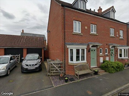 4 Bed Semi-Detached House, Jacques Road, HR6