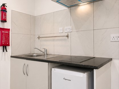 Studio Flat, Eastern Avenue, IG2