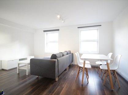 2 Bed Flat, Barker Drive, NW1