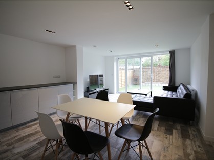 4 Bed Terraced House, Somers Close, NW1