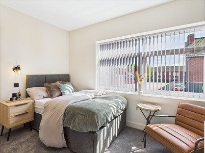 6 bed room for rent in Room in a Shared House, West St, CW1