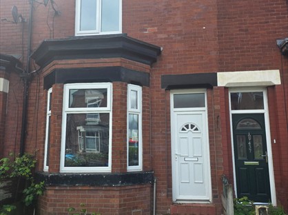 3 Bed Terraced House, Edge Lane, M43