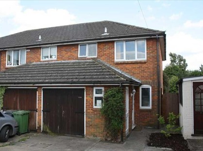 3 bed semi-detached house for rent in 3 Bed Semi-Detached House, Amersham Road, HP13