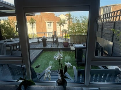 Room in a Shared House, Palmerston Mansions, PO5