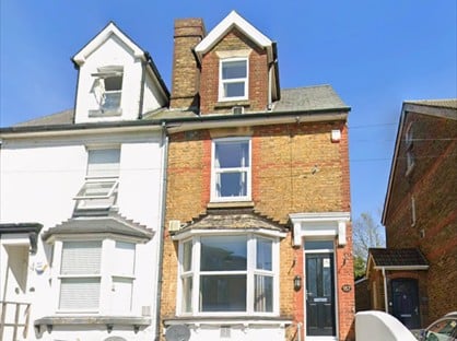 Studio Flat, Union St, ME14