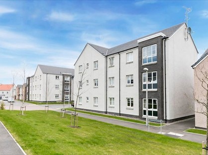 2 Bed Flat, Cove, AB12