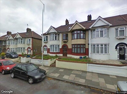 Room in a Shared Flat, South Park Drive, IG3