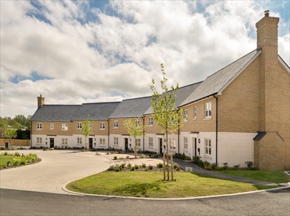 3 Bed End Terrace, Monarch Place, ME9