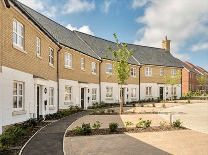 3 Bed Terraced House, Monarch Place, ME9