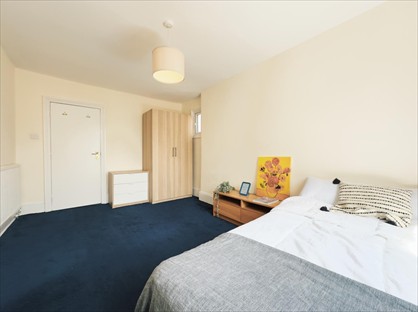 Room in a Shared House, Boundaries Road, SW12