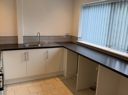 2 Bed End Terrace, Thursby Crescent, L32