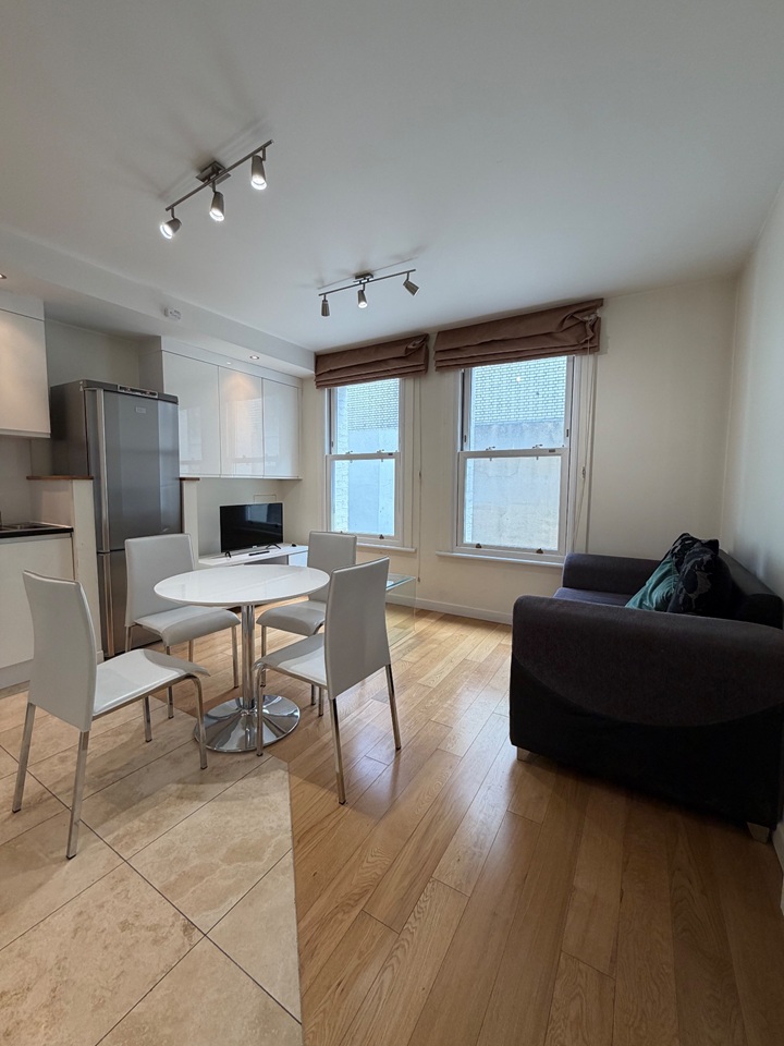1 Bed Flat, Reids Building, EC1N, N1 7GU photo 2