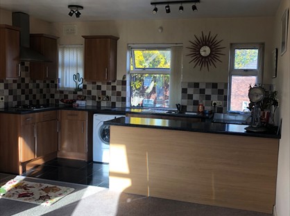 2 Bed Flat, Aldbro St, HU2