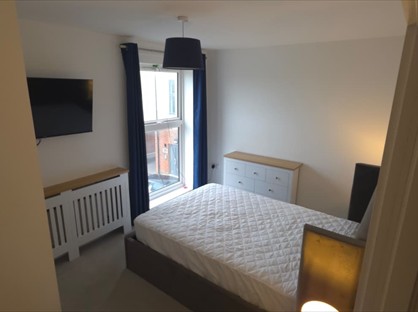 Room in a Shared Flat, Longacre House, PO20