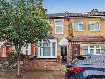 3 Bed Terraced House, York Road, N18