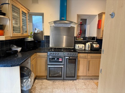 6 bed room for rent in Room in a Shared House, Nithsdale Road, BS23