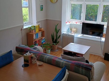 1 Bed Semi-Detached House, Devoil Close, GU4