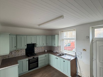 3 Bed Terraced House, Mexborough Road, BD2