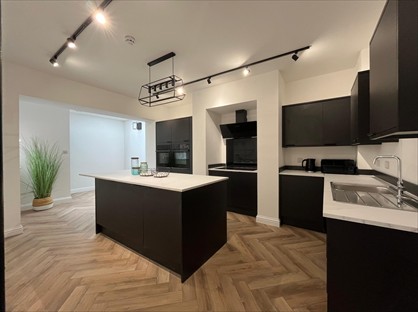 2 bed room for rent in Room in a Shared House, St Thomas's Road, PR7