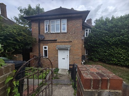 Studio Flat, Elfrida Crescent, SE6