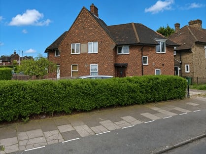 Studio Flat, Firhill Road, SE6