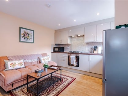 2 Bed Bungalow, Henshaw Street, OL1