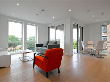 2 Bed Flat, Heygate St, SE17