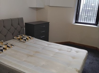 Room in a Shared House, Grantham Terrace, BD7