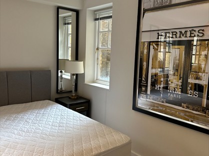 2 Bed Flat, Parker St, WC2B