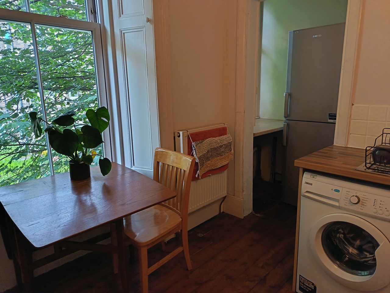 1 Bed Flat, Edinburgh, EH7 photo 4