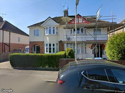 5 bed semi-detached house for rent in 5 Bed Semi-Detached House, Coronation Road, GU11