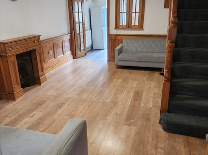 2 Bed End Terrace, Chetwood Walk, E6