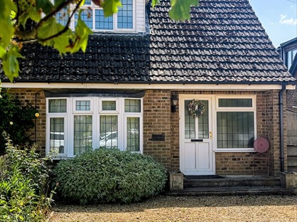4 Bed Semi-Detached House, Main Street, PE8
