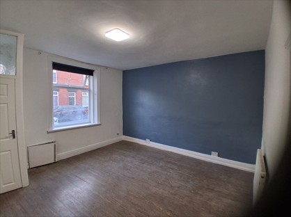 3 Bed Terraced House, Huxley St, OL4