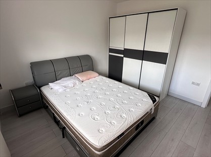 Room in a Shared House, Theobald St, WD6