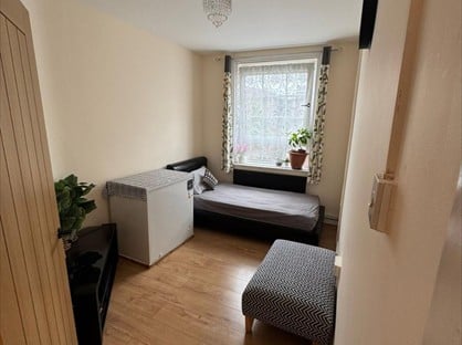 2 Bed Flat, East India Buildings, E14