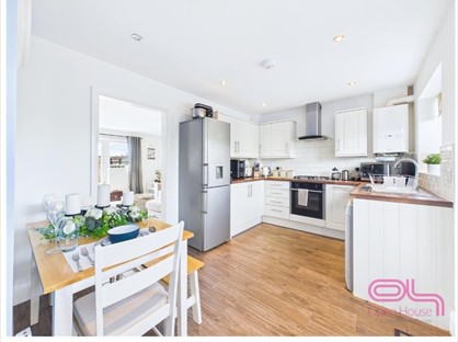 3 bed detached house for rent in 3 Bed Detached House, Farman Row, DE13