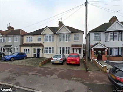 1 Bed Flat, Gorseway, RM7