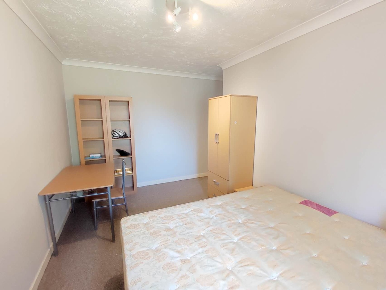 2 Bed Flat, Jasmine Court, CB1 photo 5